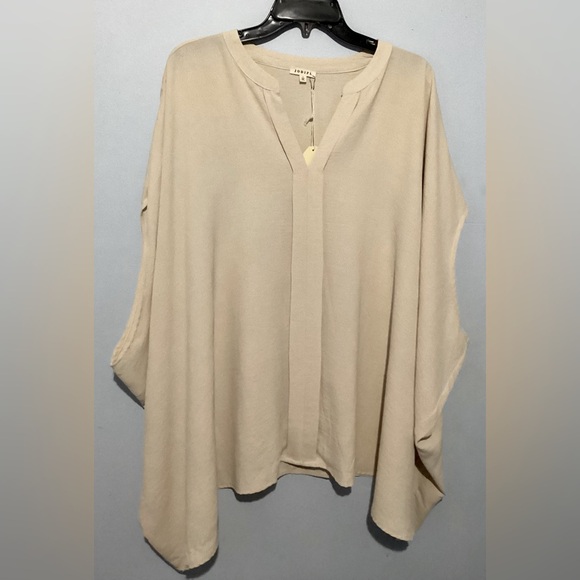 NWT Jodifl Dolman Sleeve poncho style Tunic size Large flaw - Picture 1 of 9